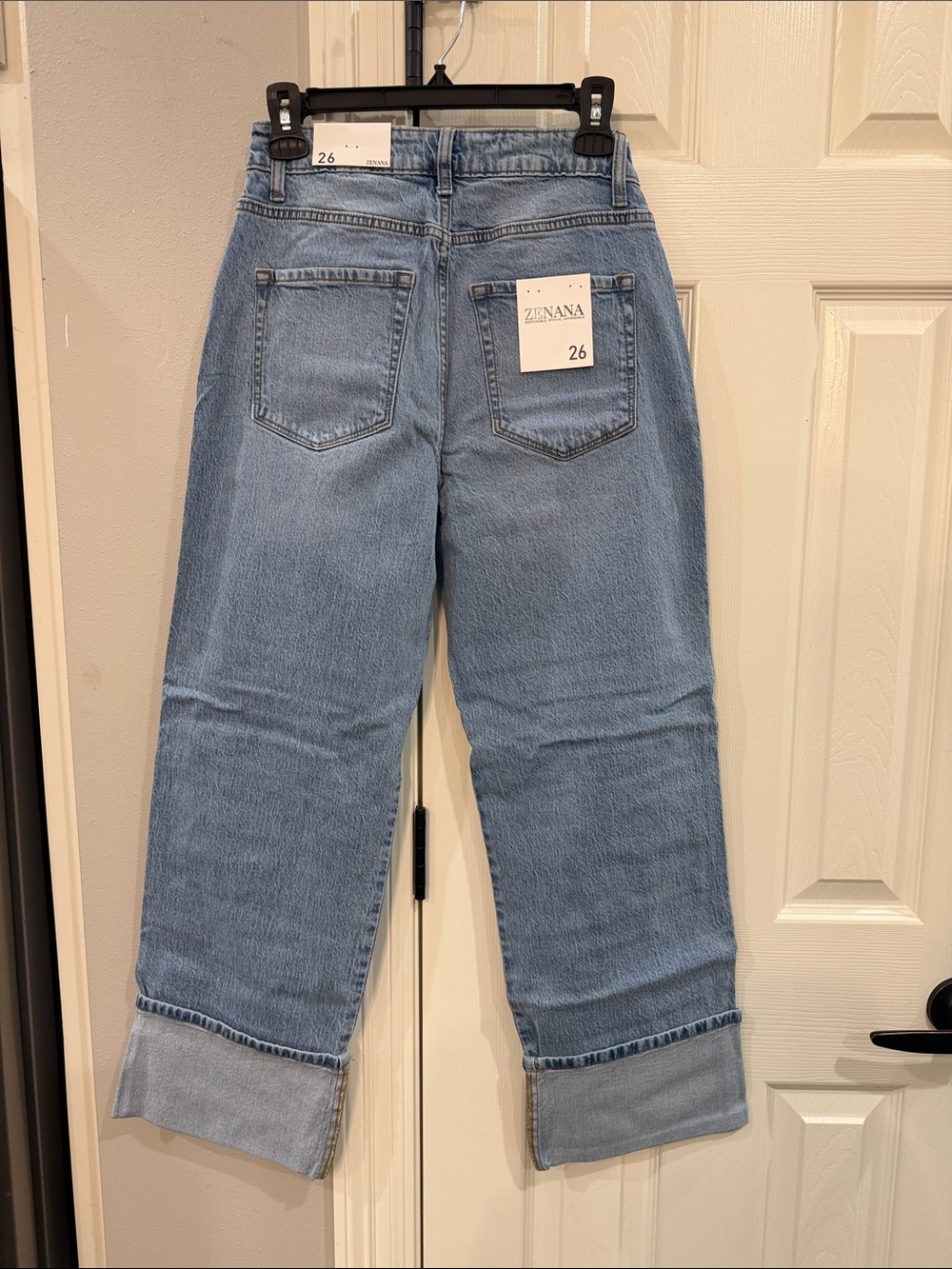 Zenana high rise wide leg Light Wash Denim Jeans - Size 26 - Picture 4 of 5